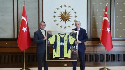 Başkan Recep Tayyip Erdoğan, Fenerbahçe Kulübü Başkanı Ali Koç ve