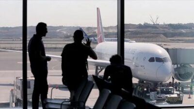 Ulaştırma ve Altyapı Bakanı Abdulkadir Uraloğlu, "Ağustosta havalimanlarımızda iç hat