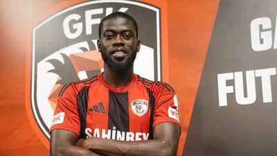 Süper Lig ekiplerinden Gaziantep FK, 33 yaşındaki orta saha oyuncusu