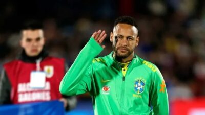 Al-Hilal'de yaşadığı sakatlık sonrası uzun süre sahalardan uzak kalan Neymar,