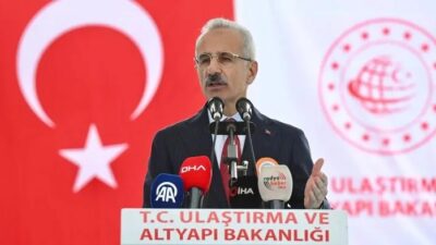 Ulaştırma ve Altyapı Bakanı Abdulkadir Uraloğlu, son 22 yılda Tekirdağ'ın