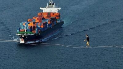 Slackline alanında 3 kez dünya şampiyonu olan Red Bull'un Estonyalı