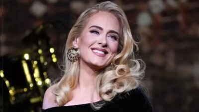 Dünyaca ünlü şarkıcı Adele, yaşadığı kulak enfeksiyonu sonucunda duyma kaybı