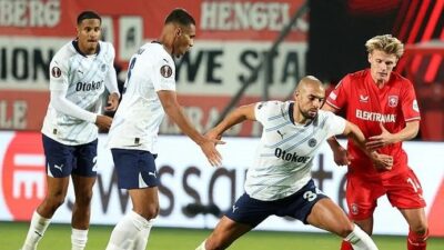 Fenerbahçe, Süper Lig'in 8. haftasını bay geçecek. Jose Mourinho yönetimindeki