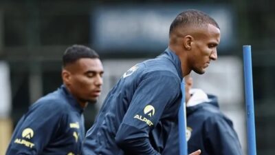 UEFA Avrupa Ligi 2. hafta maçında Hollanda temsilcisi Twente ile