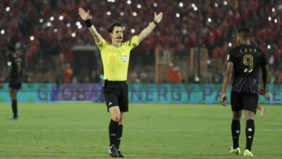 Trendyol Süper Lig'in 11. haftasında oynanacak maçları yönetecek hakemler belli