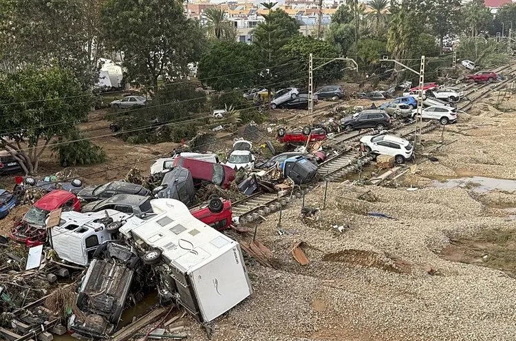 İspanya sel faciasının etkisi altında. 1996 yılından bu yana en