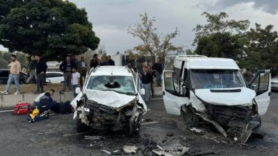 Ağrı'nın Patnos ilçesinde meydana gelen trafik kazasında 10 kişi yaralandı.
