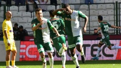 Trendyol Süper Lig'in 8. haftasındaki TÜMOSAN Konyaspor konuk ettiği İkas