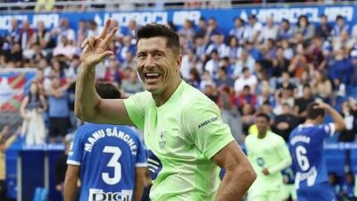 İspanya La Liga'nın 9. hafta maçında Barcelona, Alaves'i deplasmanda Robert