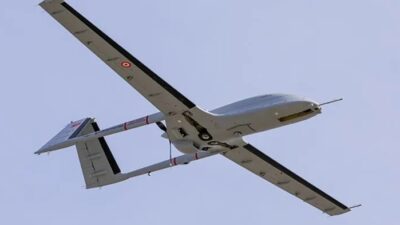 Baykar tarafından geliştirilen Bayraktar TB3 SİHA, halka açık ilk uçuşunu