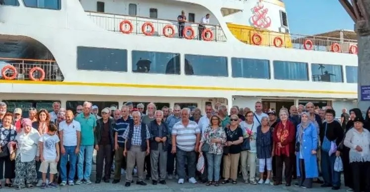 Darülaceze, 1 Ekim Dünya Yaşlılar Günü’nü etkinlikle kutladı. Dünya yaşlılar