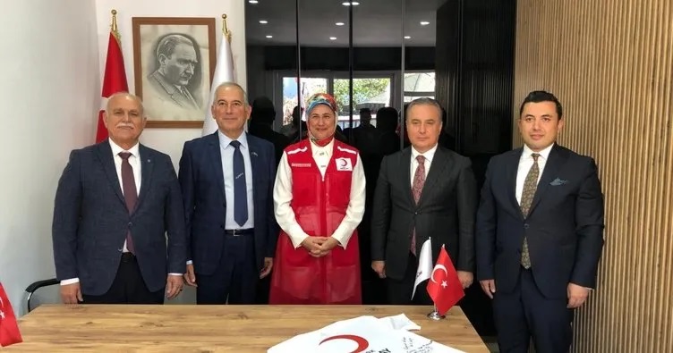 Türk Kızılay Şubesi  Anamur’da  törenle açıldı.Açılışta Türk Kızılay