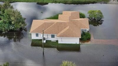 Kolombiya sel ve heyelan faciasıyla boğuşuyor. Ülke genelinde büyük tahribata