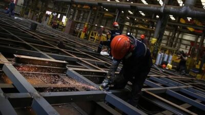 Sanayi üretim endeksi, eylülde aylık bazda yüzde 1,6 artarken yıllık