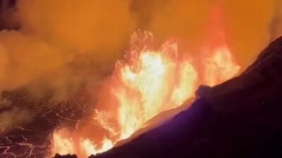 ABD'nin Hawaii eyaletindeki Kilauea Yanardağı faaliyete geçti.
