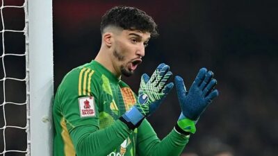 İngiltere FA Cup'ta 3. tur maçında Manchester United ile Arsenal