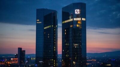 Merkezi Frankfurt'ta bulunan Almanya'nın en büyük bankalarından Deutsche Bank'ın geçen