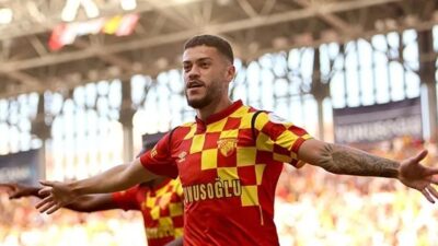 Süper Lig ekiplerinden Göztepe, takımda kiralık olarak forma giyen Rômulo