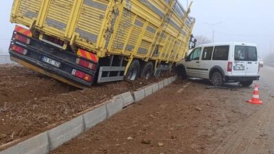 Elazığ'da sis ve buzlanma sonucu 7 aracın karıştığı zincirleme kazada