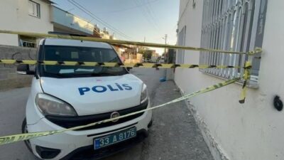 Mersin'in Tarsus ilçesinde zehirlenme şüphesiyle hastaneye kaldırılan 8 kişilik aileden