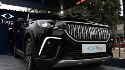 T10X modeli araç piyasalarının tozunu attırmaya devam ediyor. Togg'dan yapılan