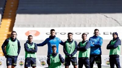 Süper Lig'in 25.haftasında şampiyonluk yarışını doğrudan ilgilendiren maçta Galatasaray'a konuk