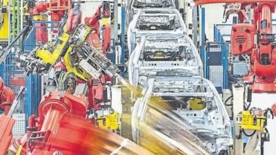 Yılın ilk iki ayında Türkiye'de otomotiv sektörünün üretim verileri dikkat