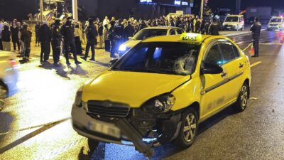 Bingöl‘de taksinin çarptığı üniversite öğrencisi ağır yaralanarak hastaneye kaldırıldı.  Y.D’nin