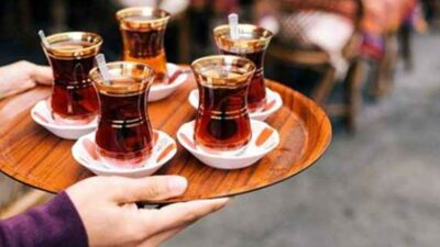 YANLIŞ DEMLEME SAĞLIK SORUNLARINA DAVETİYE ÇIKARTIYOR! – Çayı yanlış şekilde