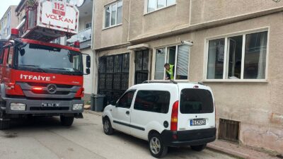 Korkutan olay, saat 11.00 sıralarında Hamidiye Mahallesi Sevinç sokakta 4