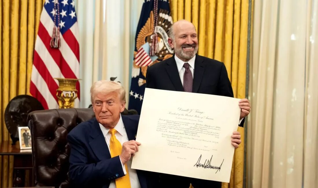 ABD Başkanı Donald Trump, ülkede istihdam yaratacak yabancı yatırımcılara yönelik