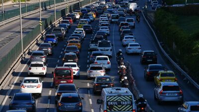 AK Parti milletvekilleri, Grup Başkanı Abdullah Güler başkanlığında, 4. Yargı