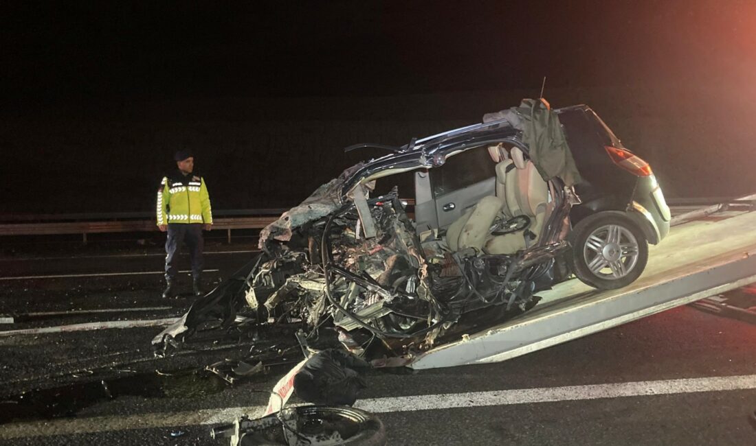 Edinilen bilgilere göre kaza saat 21.00 sıralarında Ankara-Niğde Otoyolu Bala