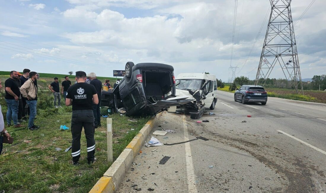 Kaza, Afyonkarahisar-Kütahya kara yolunun Anıtkaya köyü yakınlarında meydana geldi. İ.K.