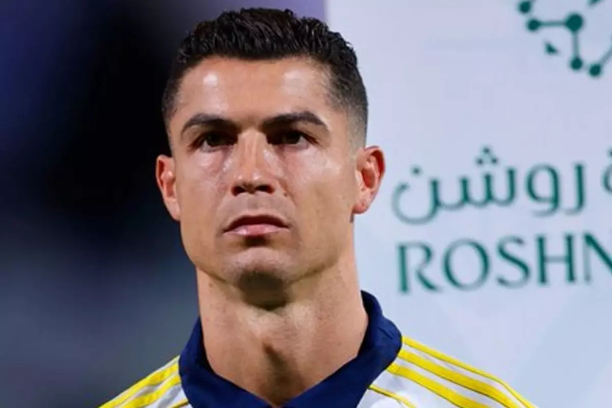 Suudi Arabistan ekibi Al Nassr forması giyen Cristiano Ronaldo, bir
