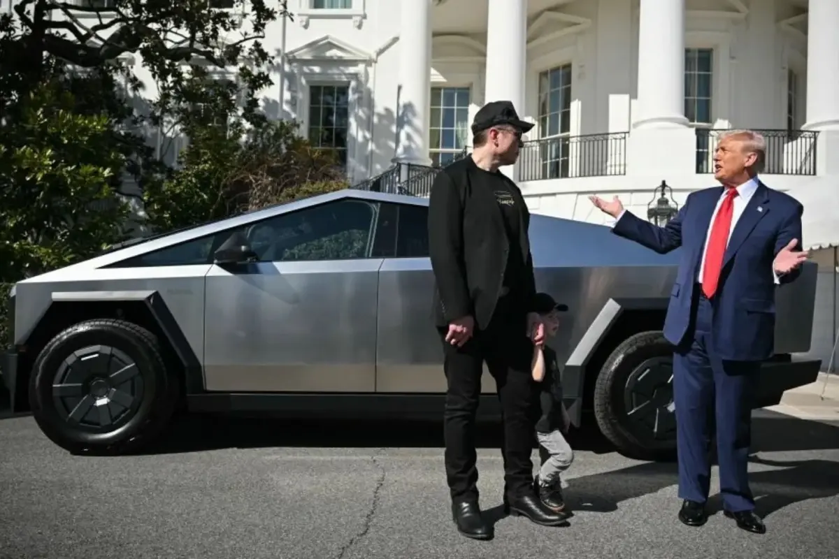 Dünyanın en zengin kişisi Elon Musk, Trump hükümetindeki görevini sonlandırdı.