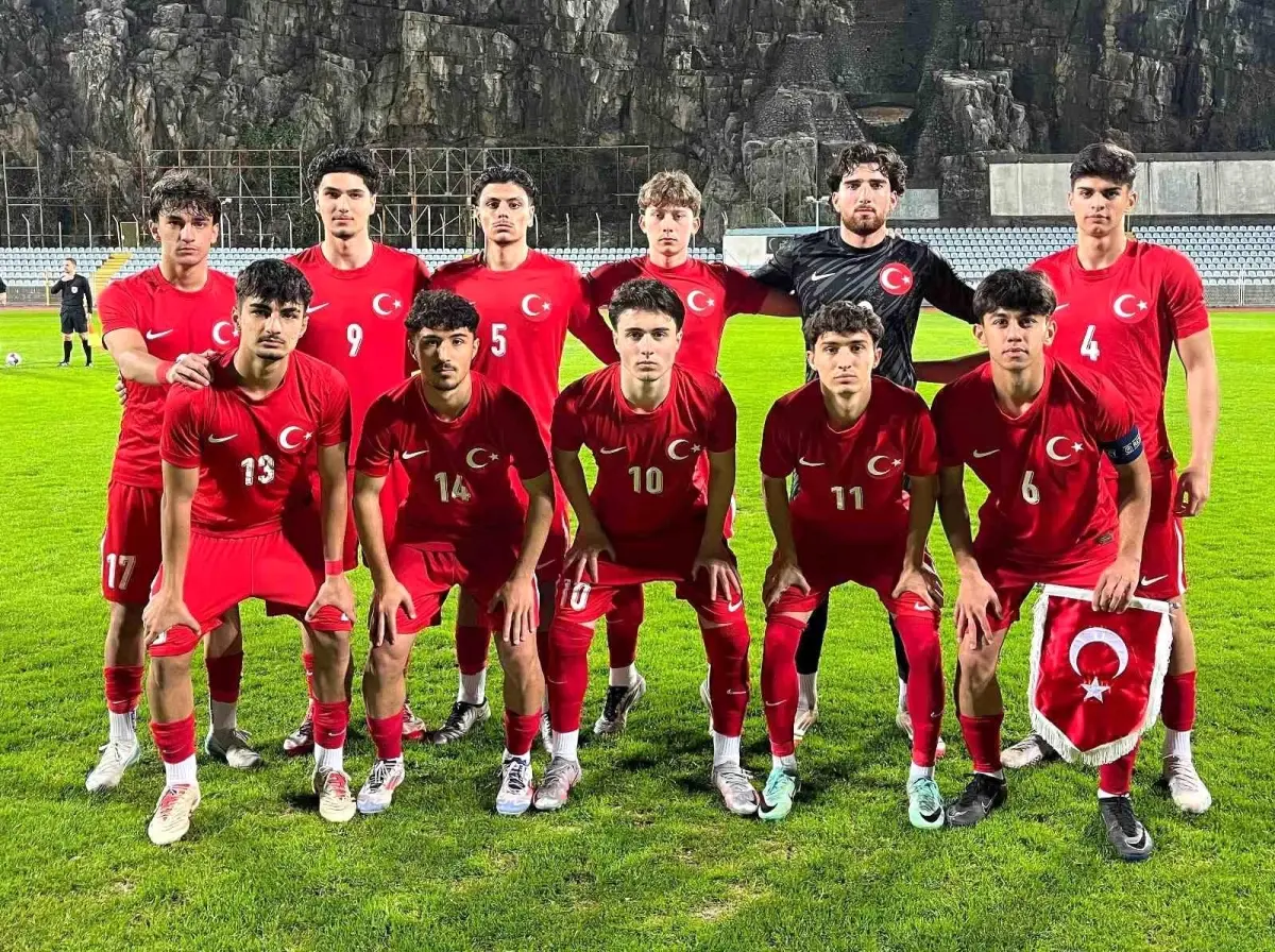 U18 Milli Takımı'nın 4-10 Haziran tarihlerinde Hırvatistan'da katılacağı hazırlık turnuvası