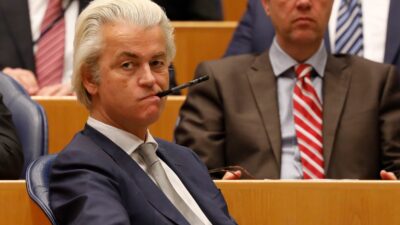 Hollanda'da aşırı sağcı Özgürlük Partisi (PVV) lideri Geert Wilders, ortaklarının