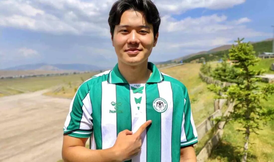 Konyaspor, Güney Koreli orta saha oyuncusu Jin-Ho Jo'yu 2 yıllığına