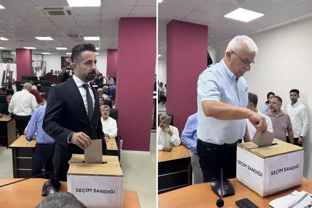 Adıyaman Belediye Meclisi'nde, Belediye Başkanı Abdurrahman Tutdere'nin İçişleri Bakanlığınca görevden