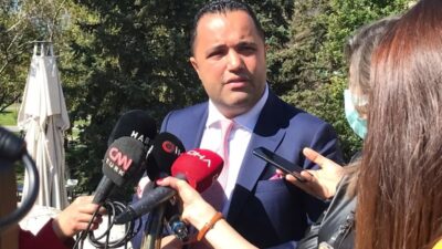 Avukat Rezan Epözdemir, İstanbul Cumhuriyet Başsavcılığı'nın talimatıyla İstanbul Emniyeti tarafından