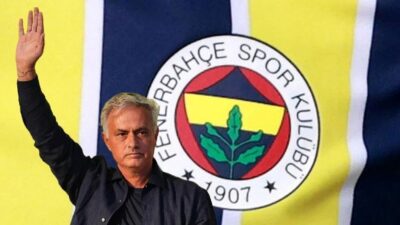 Fenerbahçe Kulübü, teknik direktör Jose Mourinho ile yolların ayrıldığını açıkladı.