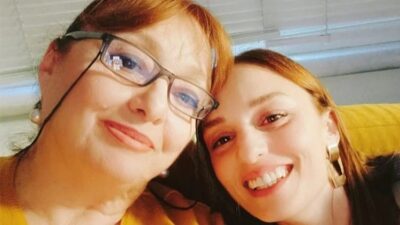 Annesi Meltem Vural'ı kaybetmenin acısını yaşayan Nilperi Şahinkaya, gece yarısı