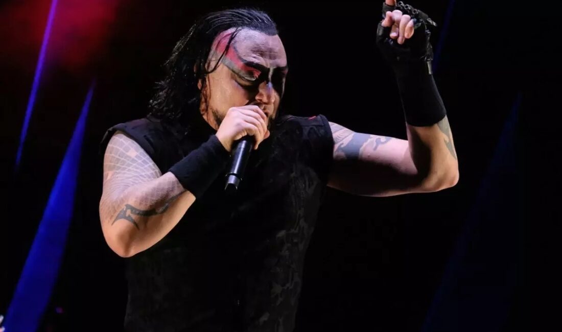 Rock müzisyeni Hayko Cepkin, Anadolu turnesi kapsamındaki Kayseri ve Diyarbakır