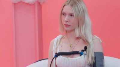 Aleyna Tilki, Pembe Yalanlar programında çocuk yaşta şöhret olmanın zorluklarını