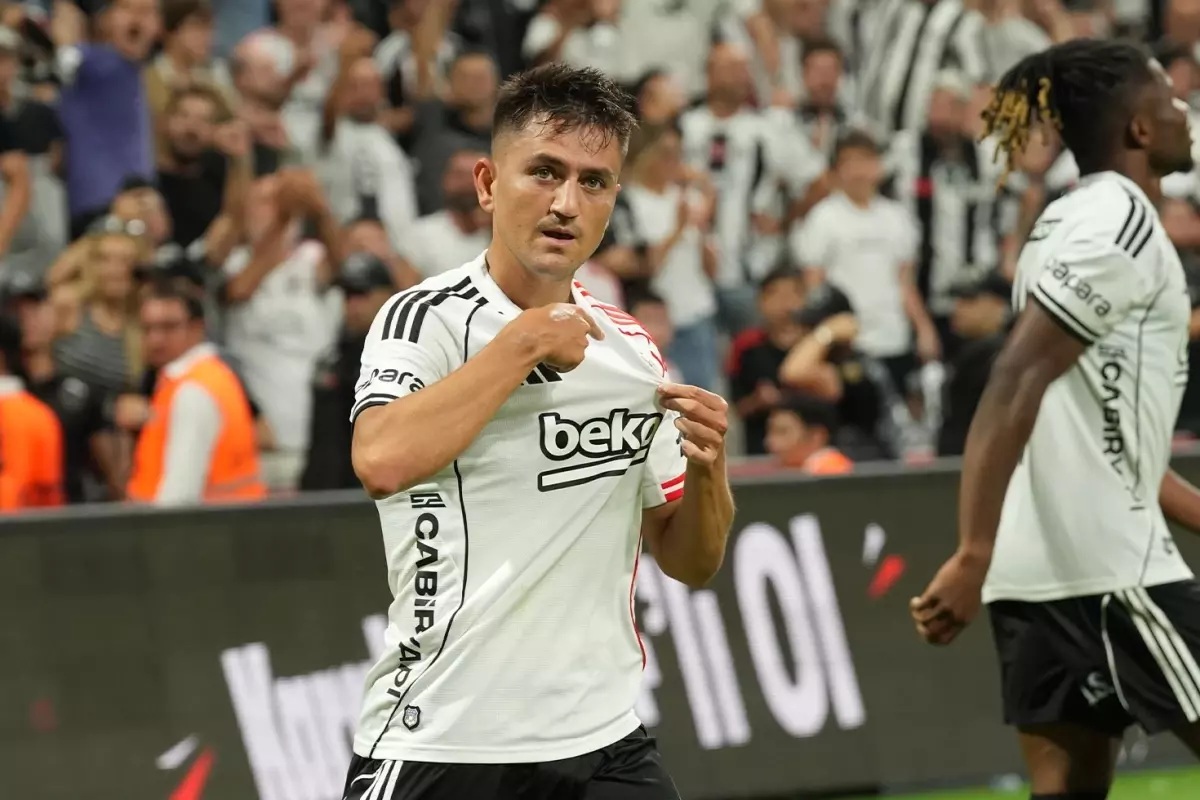 Beşiktaş'ın yeni transferi Cengiz Ünder, Başakşehir galibiyetinin ardından açıklamalarda bulundu.