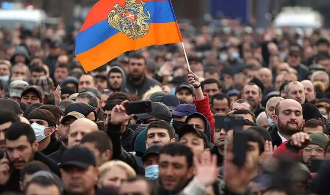 Ermenistan hükümeti, ülkeye giriş ve çıkışlarda pasaportlara vurulan damgalardan Ağrı