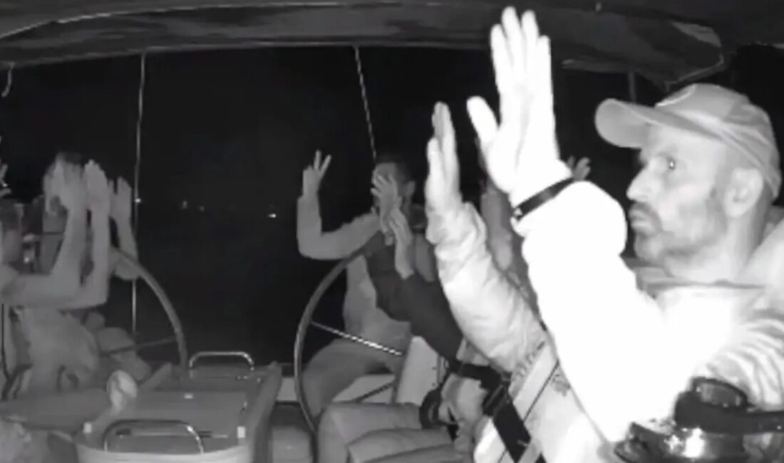 Gazze'ye insani yardım götürürken İsrail güçlerinin alıkoyduğu Türk vatandaşlarıyla ilgili