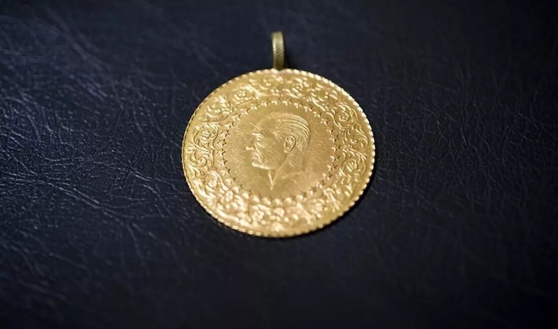 Ons altın, 4 bin dolara yükselerek kritik eşiği aştı. Gram